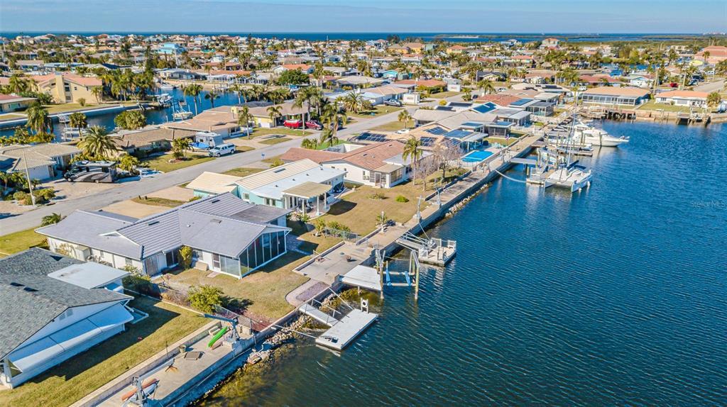 5056 Galleon Ct in New Port Richey, FL - Building Photo