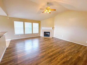 4030 Mt Whitney Way in Katy, TX - Building Photo - Building Photo