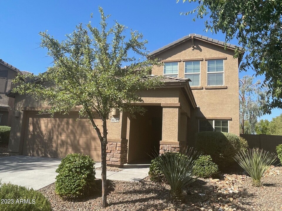 16343 N 73rd Dr in Peoria, AZ - Building Photo
