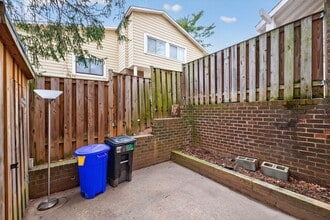 13045 Thyme Ct in Germantown, MD - Building Photo - Building Photo