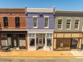 102 W Green St in Snow Hill, MD - Building Photo - Building Photo