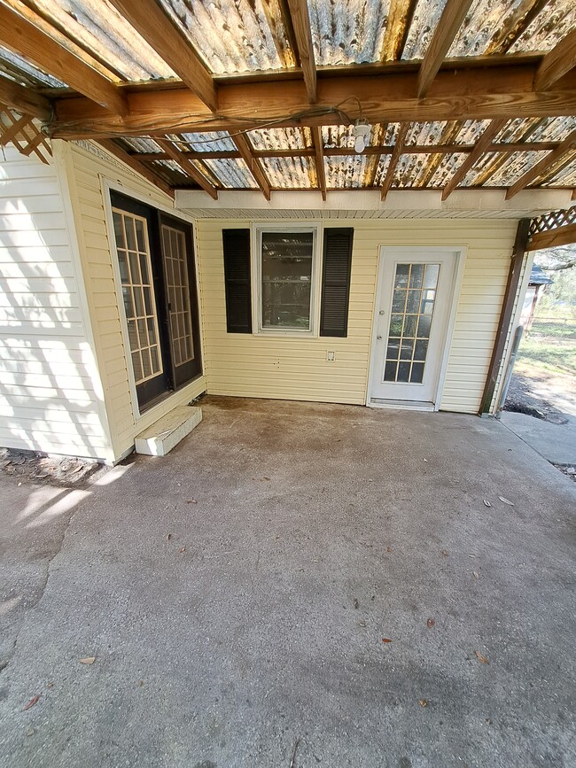 property at 5740 Pilgrim Ave