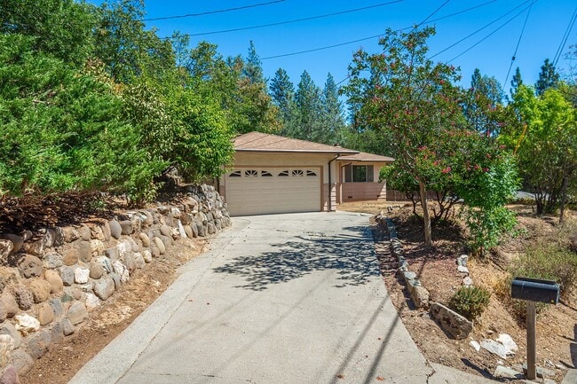 property at 2689 Morrene Dr