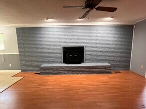 304 Lakeshore Dr in Warner Robins, GA - Building Photo - Building Photo