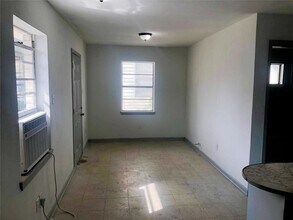 404 James St in Houston, TX - Building Photo - Building Photo