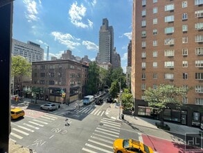 LEXINGTON AVENUE in New York, NY - Building Photo - Building Photo