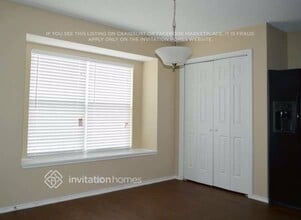 1492 Altstatten Ln in Lewisville, TX - Foto de edificio - Building Photo