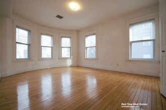 44 Champney St, Unit 2 in Boston, MA - Building Photo - Building Photo