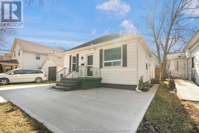 154 Selkirk St in Chatham, ON - Building Photo - Building Photo