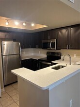 4151 N Haverhill Rd in West Palm Beach, FL - Building Photo - Building Photo