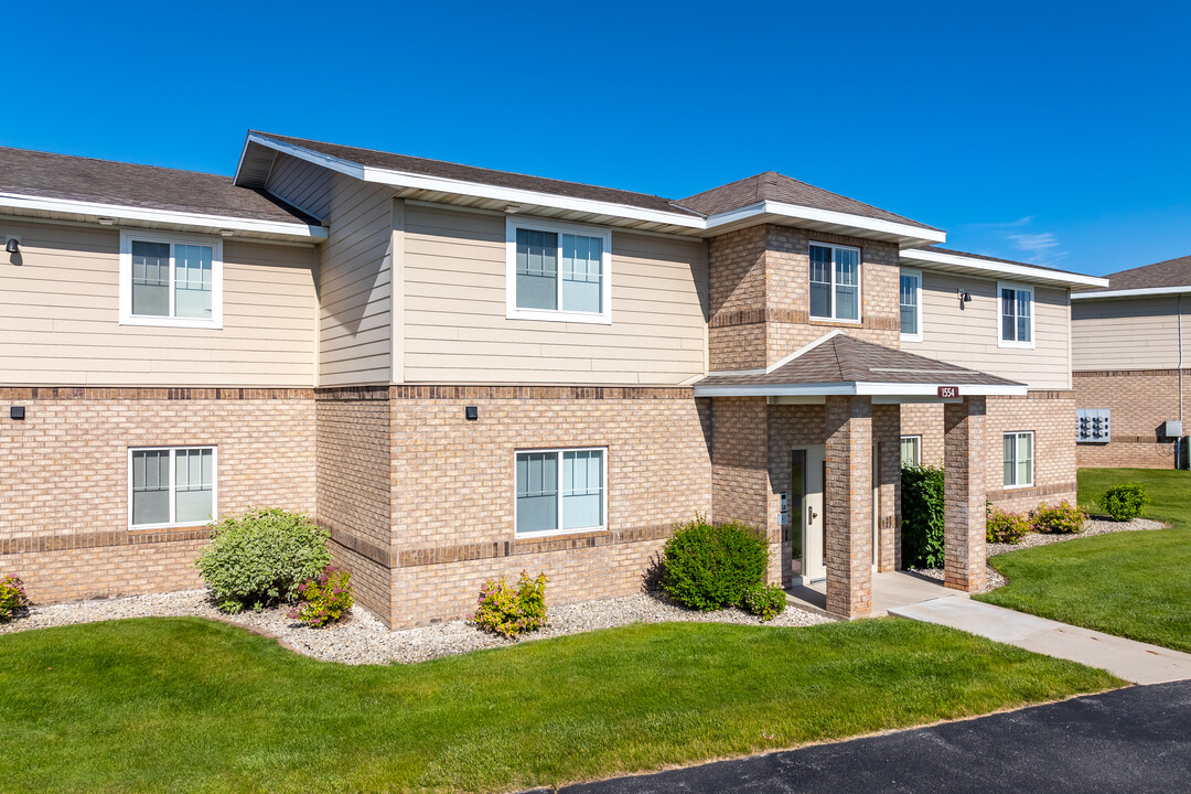 Quarry Park in De Pere, WI - Building Photo