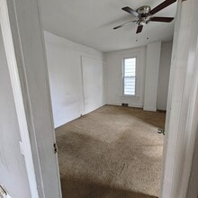 509 S Main St, Unit Duplex 1 in Greensburg, PA - Foto de edificio - Building Photo