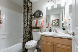 Preserve at Forbes Creek in Kirkland, WA - Building Photo - Interior Photo