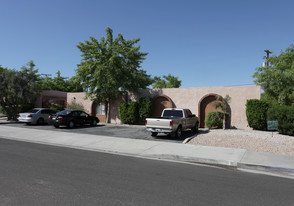 594 E Chuckwalla Rd Apartamentos