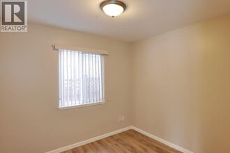 7xx W 69th Ave in Vancouver, BC - Building Photo - Building Photo