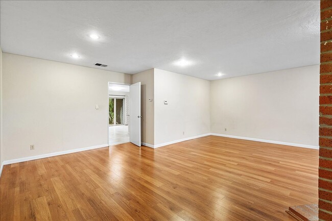 3310 Fir Ave in Alameda, CA - Building Photo - Building Photo