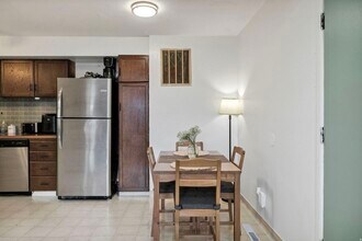 240 E 400 N, Unit 16 in Logan, UT - Building Photo - Building Photo