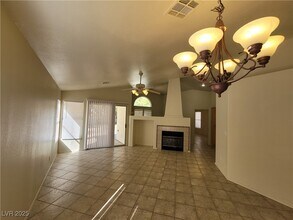 1876 Stablegate Ave in Henderson, NV - Building Photo - Building Photo