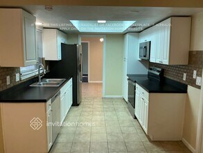 1007 Macrae Ave in Clearwater, FL - Building Photo - Building Photo