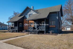 328 Bridge St in Gary, IN - Building Photo