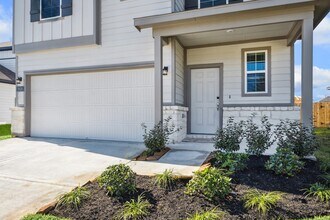 3926 Glory Grn Dr in Brookshire, TX - Building Photo - Building Photo