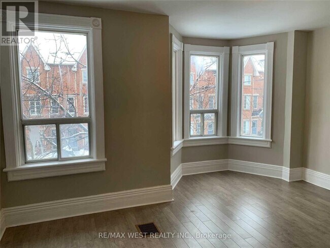 68 Florence St in Toronto, ON - Building Photo - Building Photo