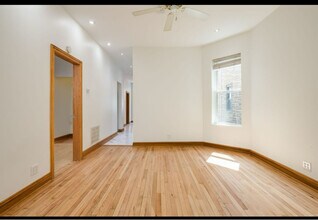 2855 N Spaulding Ave in Chicago, IL - Building Photo - Building Photo