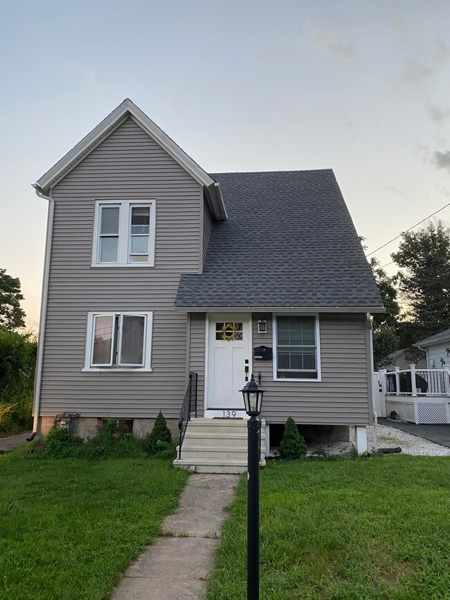 property at 139 Schuyler Ave