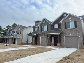 4022 Brynlee Cir in Texarkana, AR - Building Photo