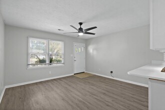 507 33rd Ave N in Myrtle Beach, SC - Building Photo - Building Photo