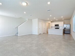 2241 Southbury Dr in Kissimmee, FL - Building Photo - Building Photo
