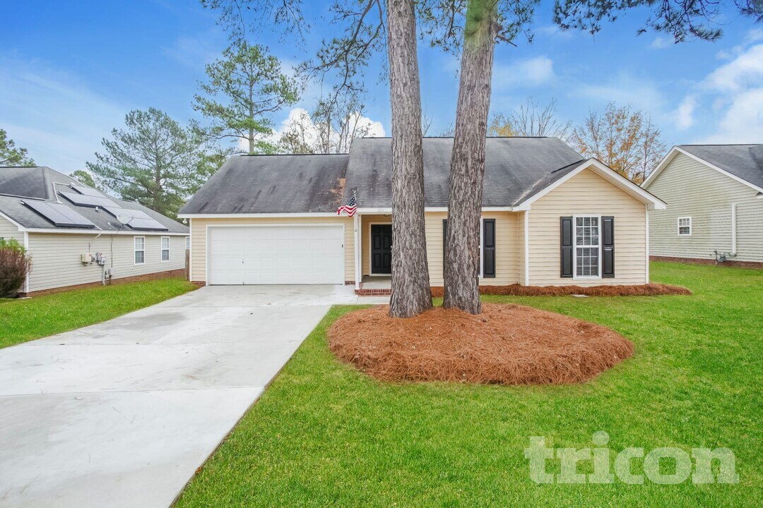 185 Caughman Ridge Rd in Columbia, SC - Foto de edificio