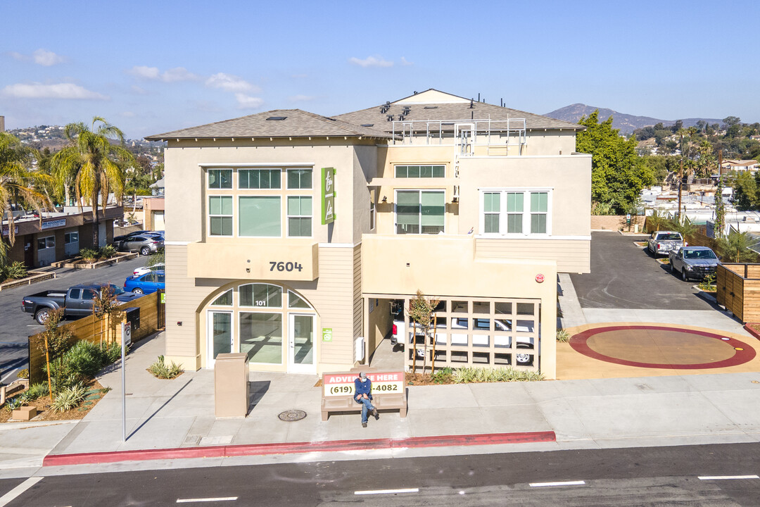 Trio North Townhomes in La Mesa, CA - Building Photo