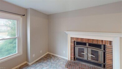 5524 Annandale Dr in Virginia Beach, VA - Building Photo - Building Photo