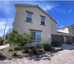 1051 Admiral Emblem St in Henderson, NV - Building Photo - Building Photo