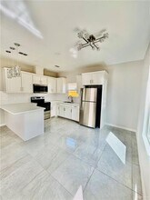 12 Indian Creek Ave in McAllen, TX - Building Photo - Building Photo