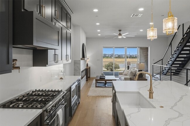 property at 408 Vista Buena Trl
