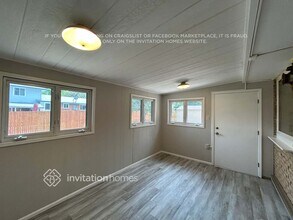 8866 W Asbury Dr in Lakewood, CO - Building Photo - Building Photo