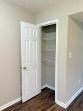 124 Hillridge Ct in Bowling Green, KY - Building Photo - Building Photo
