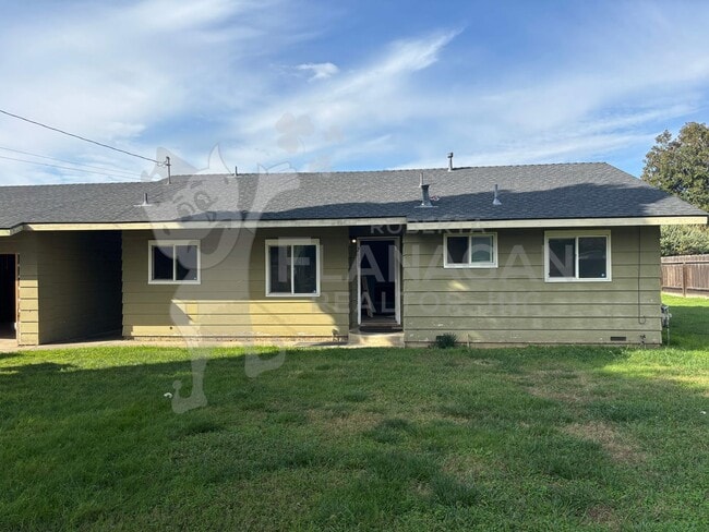 2633 McKee Rd in Merced, CA - Building Photo - Building Photo