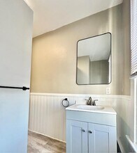 653 Brock Ave, Unit 3 in New Bedford, MA - Building Photo - Building Photo