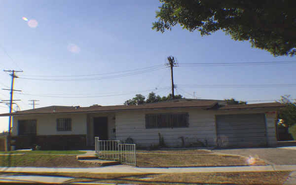 601-605 S Curtis Ave in Alhambra, CA - Foto de edificio