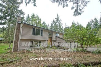 20918 NE 78th St in Redmond, WA - Building Photo - Building Photo