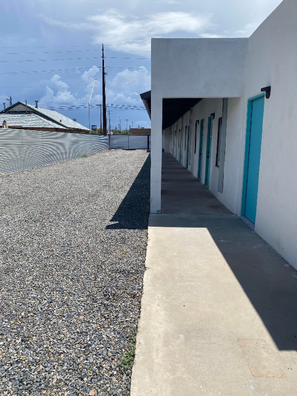 105 E Grant Rd in Tucson, AZ - Building Photo - Building Photo