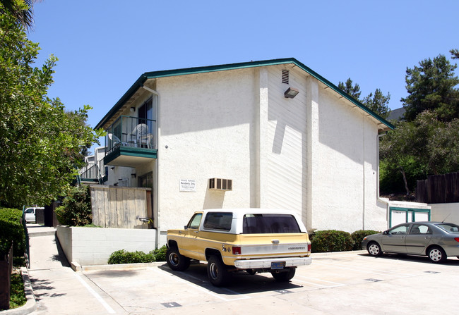 Hillside Terrace in Spring Valley, CA - Building Photo - Building Photo