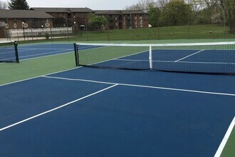 2930 Olden Oak Ln in Auburn Hills, MI - Building Photo - Building Photo