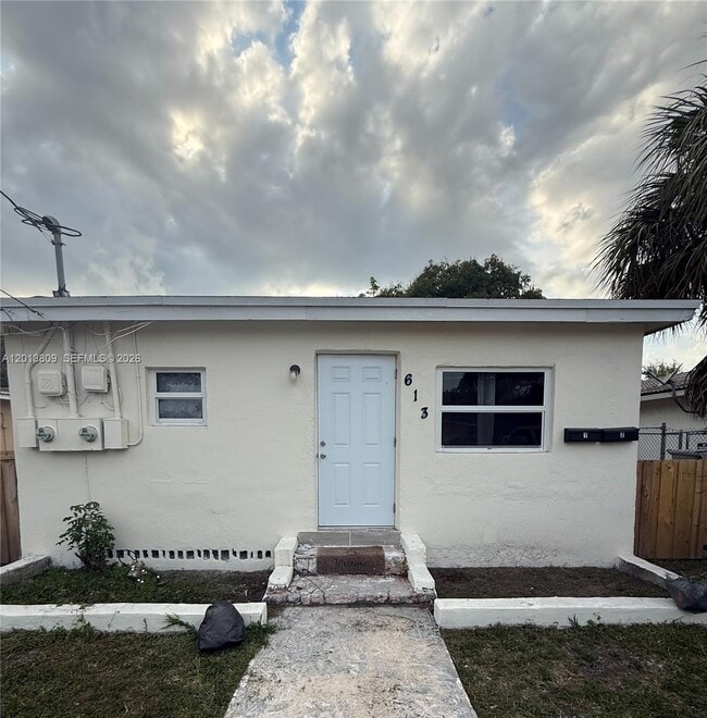property at 613 NW 15th Ave