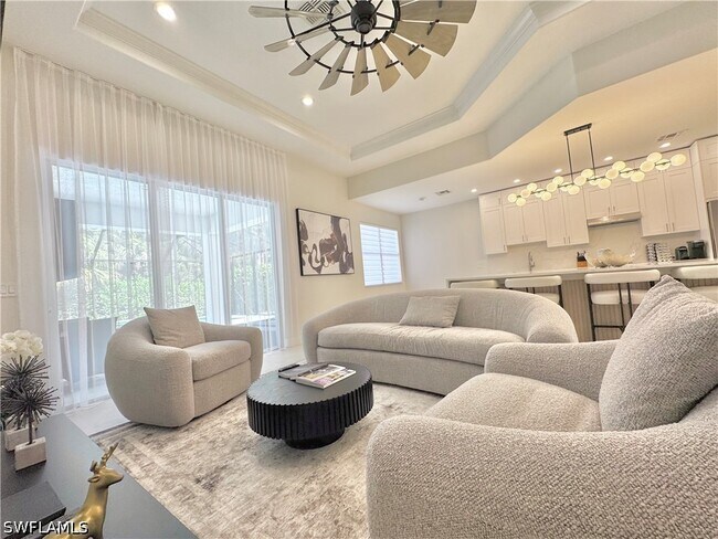 12667 Biscayne Ct