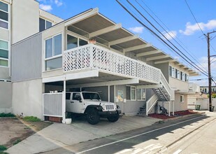 3316 Vista Dr in Manhattan Beach, CA - Building Photo - Building Photo