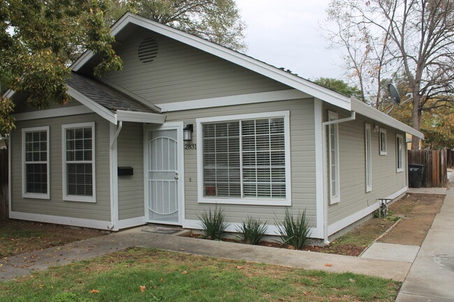 property at 2831 32nd St